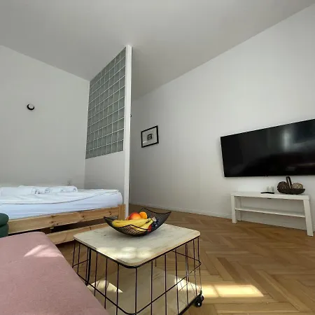 Wrest Modern Wrzeszcz Apartmán *